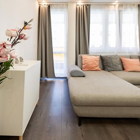 Rumbach 2022 Modern Apartment Budapeste Exterior foto